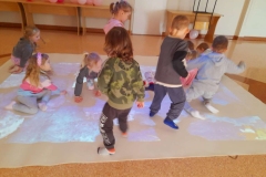 98ada8b3-ced4-42e5-9733-444d1ef52fb5